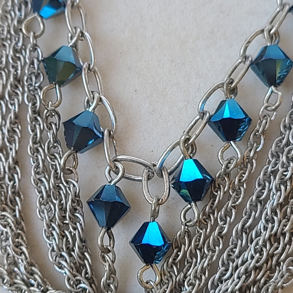 Touchstone Crystal Silver Toned Necklace with Blue Crystals - Great Condition - Picture 2 of 6